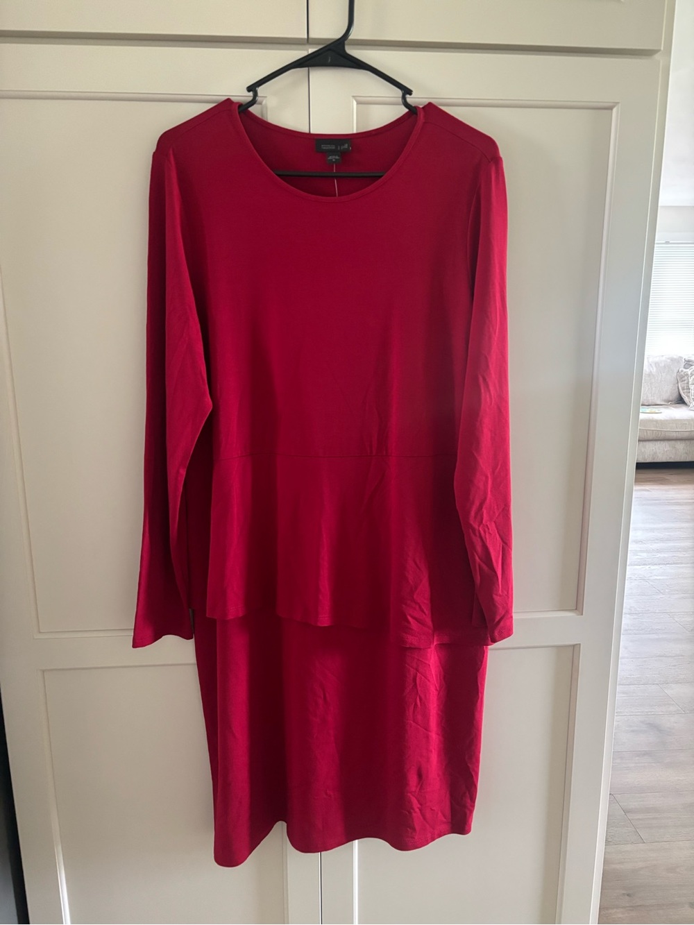 New medium JJILL Pure red wearable long sleeve dress